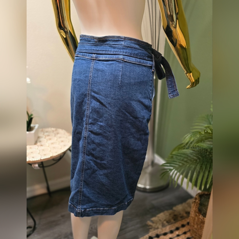 KanCan High Waisted Strappy Jean Skirt Size S - Picture 8 of 8
